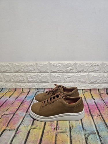 Camper runner lifestyle - runner,